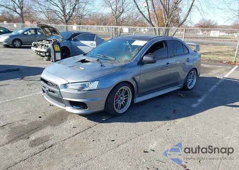 2014 Mitsubishi Lancer Evolution Gsr z USA, uszkodzony, nr VIN JA32W8FVXEU016178